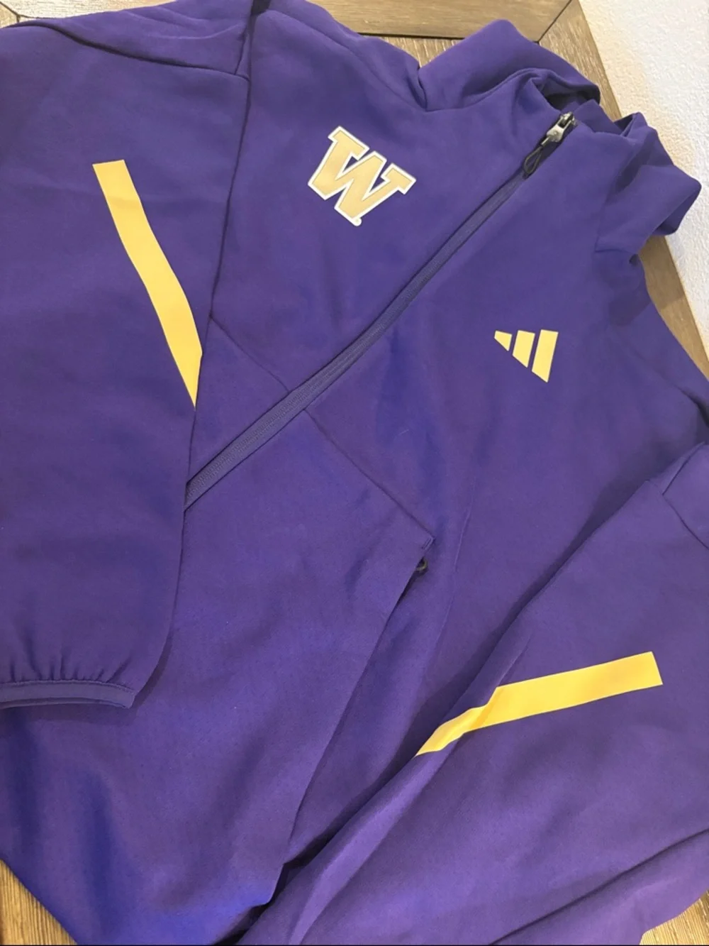 NWOT [adidas] Washington Huskies NCAA Zip-Up Hooded Cropped Sweatshirt Women’s S - Picture 5 of 12